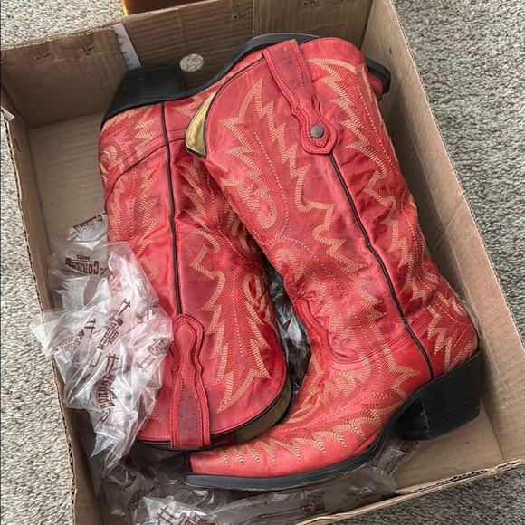 Shoes - Corral red cowboy boots